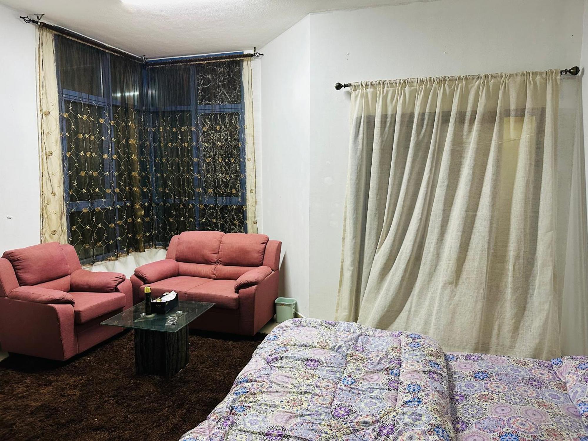 Homestay Premium Furnished Your Perfect